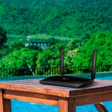 Маршрутизатор TP-Link Archer MR200