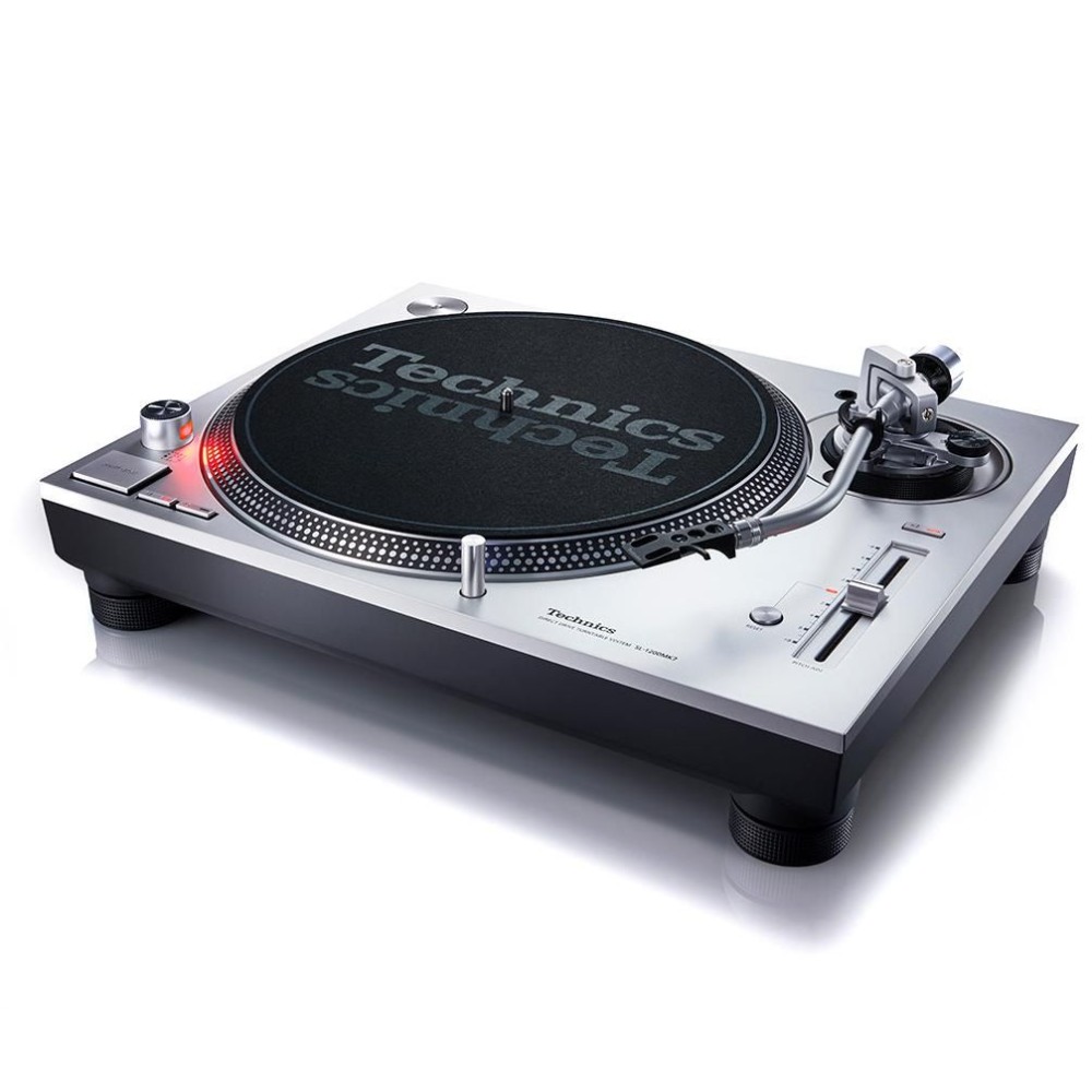 TECHNICS Проигрыватель пластинок SL-1200MK7EG СЕРЕБРО